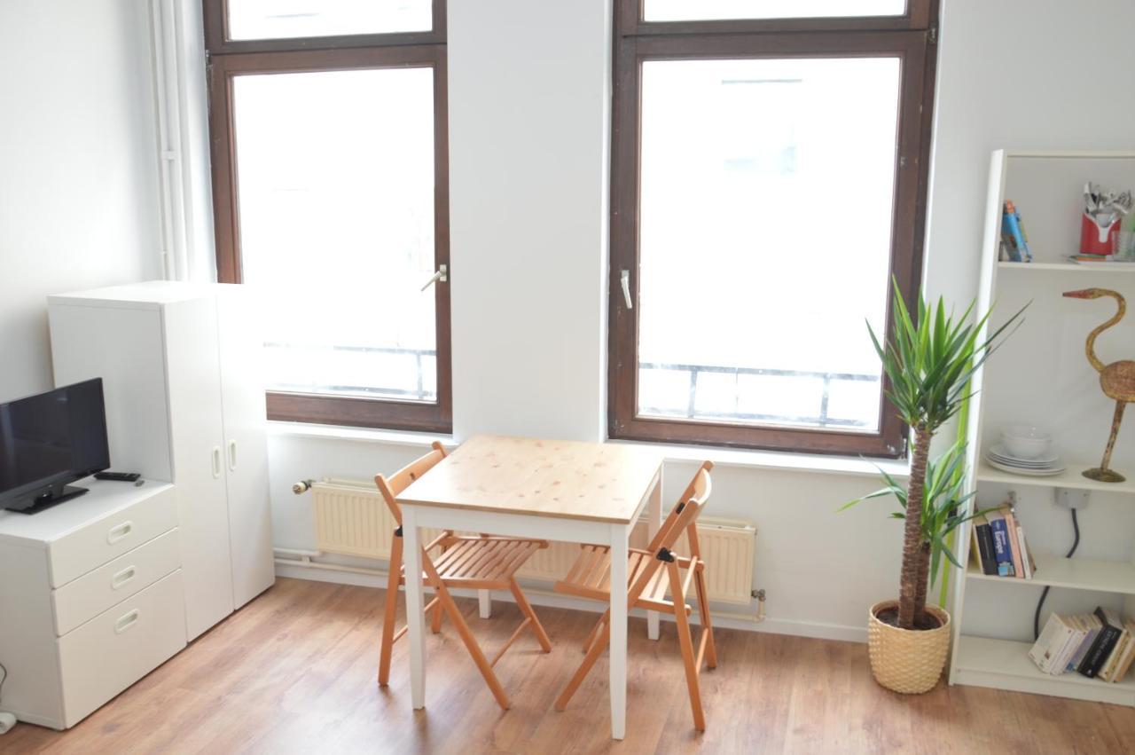 Awesome Studio In Marolles Daire Brüksel Dış mekan fotoğraf