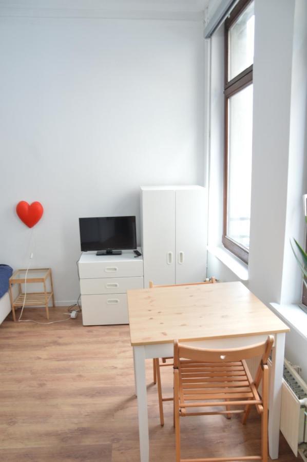 Awesome Studio In Marolles Daire Brüksel Dış mekan fotoğraf